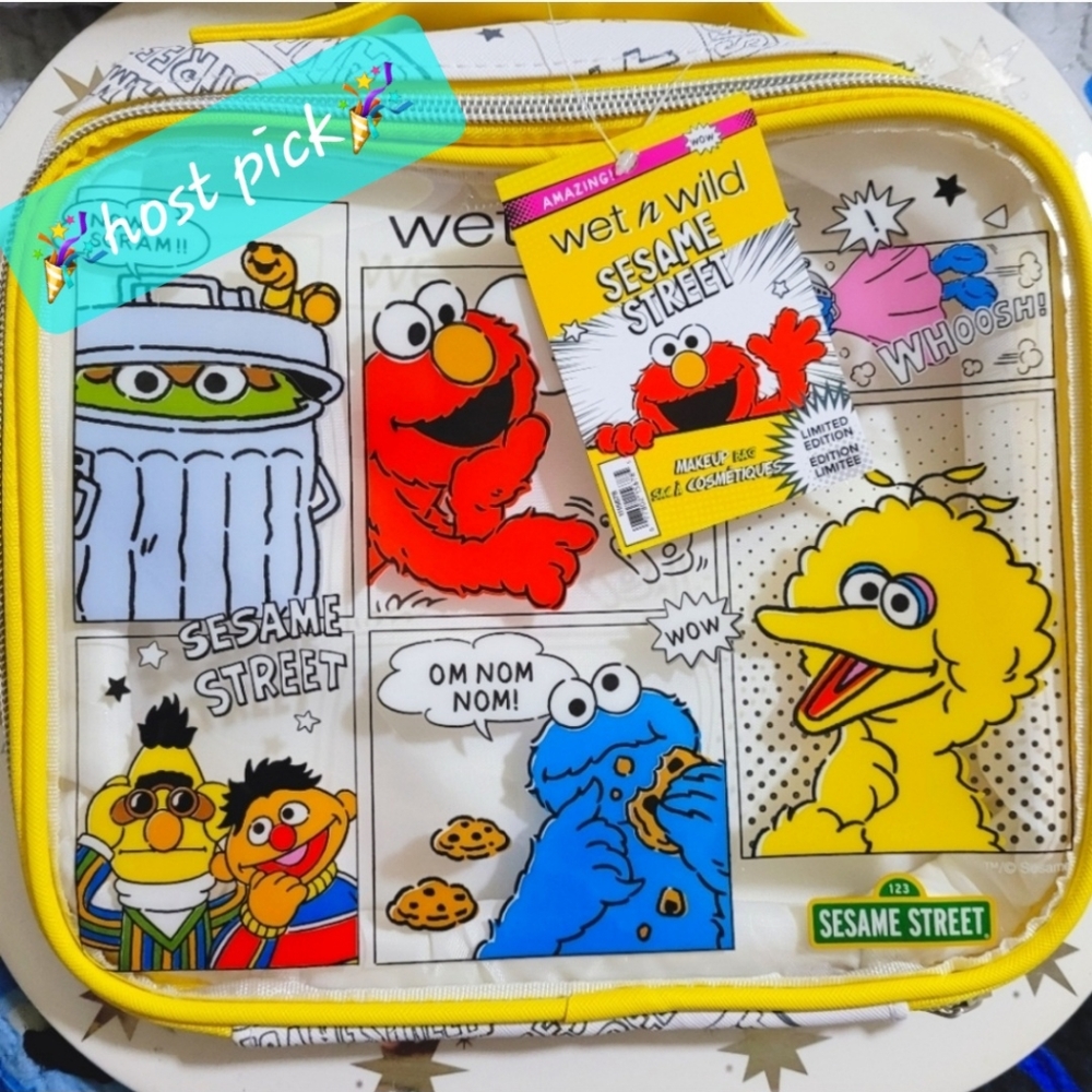 Wet n Wild x Sesame Street CollabCollection Portable Medium Size Zip Makeup Bag